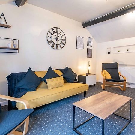 Characterful 2 Bedroom Apartment - Central Location Castle Donington Exterior foto
